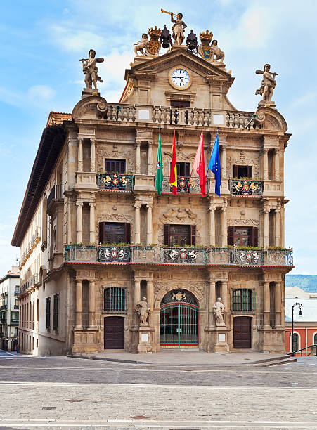 Pamplona City Hall Pictures | Download Free Images on Unsplash