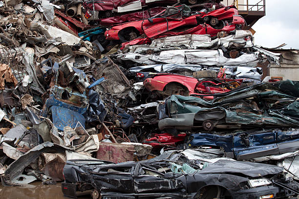 istock Heap cars 177763811