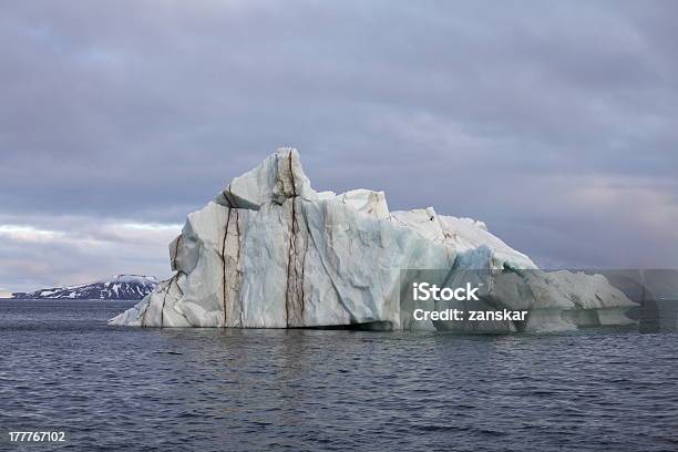 Iceberg - Fotografie stock e altre immagini di Acqua - Acqua, Ambiente, Antartide