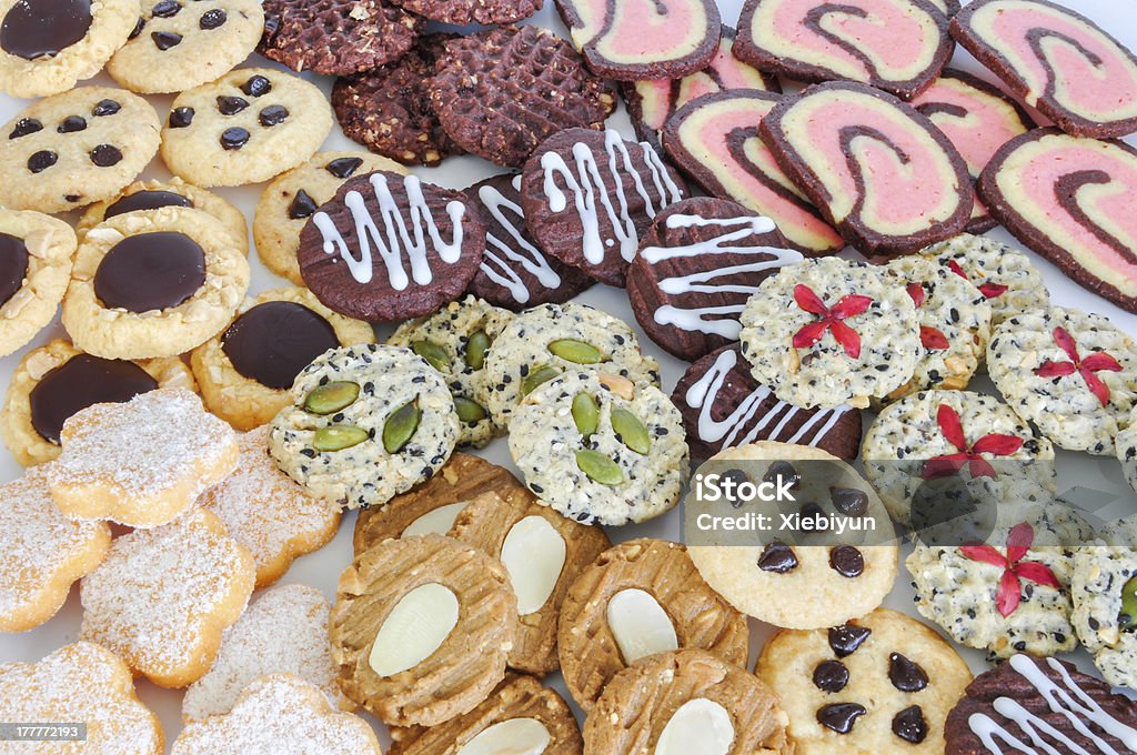 Colorido combinación de decoración de cookies. - Foto de stock de Al horno libre de derechos