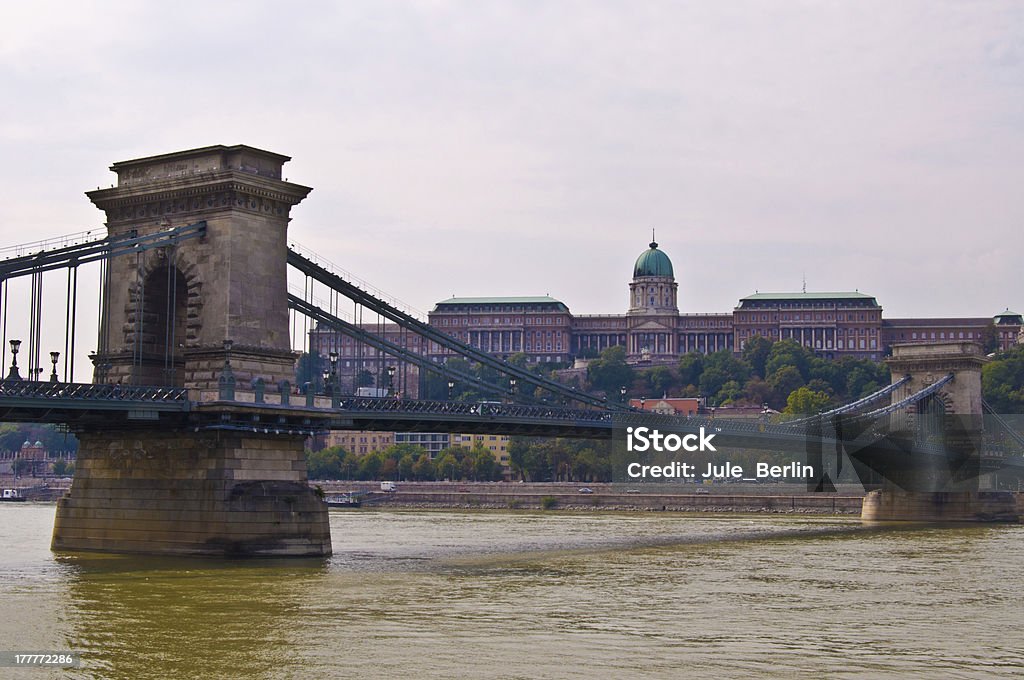 Chain bridge und Castle - Lizenzfrei Architektur Stock-Foto