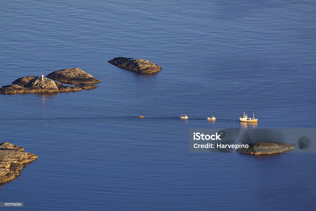 Rocky isolotti - Foto stock royalty-free di Ambientazione esterna