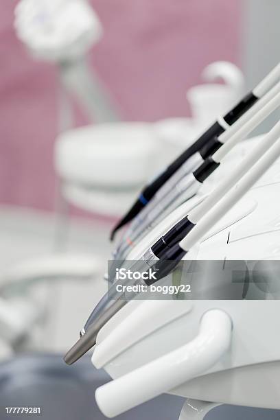 Equipamento De Dentista - Fotografias de stock e mais imagens de Aço - Aço, Branco, Broca Dentária