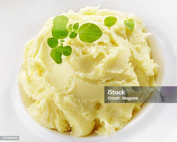 Puré De Batata - Fotografias de stock e mais imagens de Alimentação Saudável - Alimentação Saudável, Amarelo, Batatas Preparadas