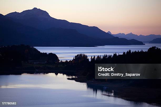 Photo libre de droit de Nahuel Huapi Lake De Bariloche Patagonie Argentine banque d'images et plus d'images libres de droit de Bariloche