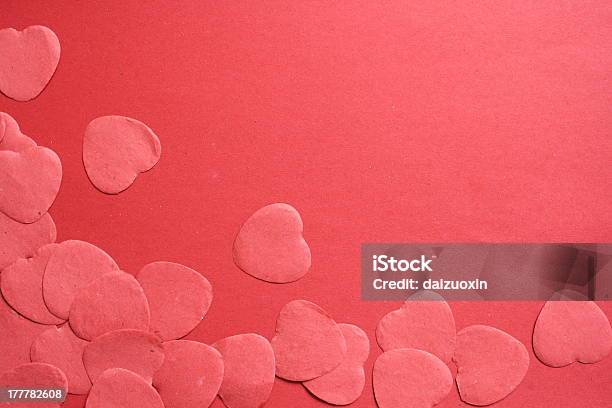 Valentine Hearts Красный — стоковые фотографии и другие картинки Без людей - Без людей, Бумага, Выборочная фокусировка