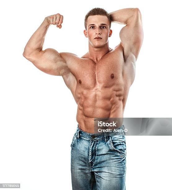 Bodybuilder Aislado En Blanco Foto de stock y más banco de imágenes de Beige - Beige, Boca abierta, Hombres