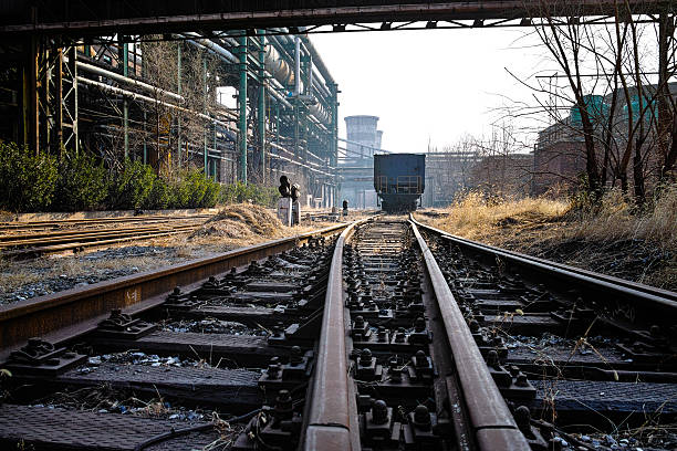 istock Rusted railway and abandoned steelmaking equipments 177791441