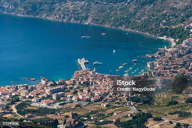 Luftaufnahme Der Komiza Stadt Von Dubrovnik In Kroatien Stockfoto und mehr Bilder von Adriatisches Meer