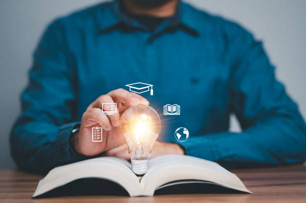 istock Online e-learning courses offer students the flexibility of education outside the traditional school and college library environment. 1777921705