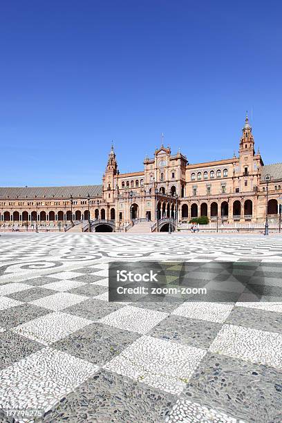 Praça De Espanha - Fotografias de stock e mais imagens de Andaluzia - Andaluzia, Arquitetura, Azul