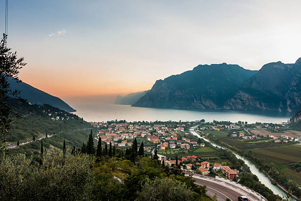 istock View of the Lake Garda 177801031