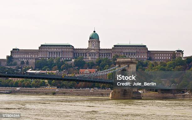 城の鎖吊り橋 - セーチェーニ鎖橋のストックフォトや画像を多数ご用意 - セーチェーニ鎖橋, ドナウ川, ハンガリー