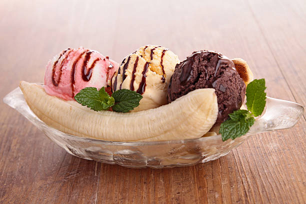 istock A banana split in a bowl with Neapolitan ice cream 177804617