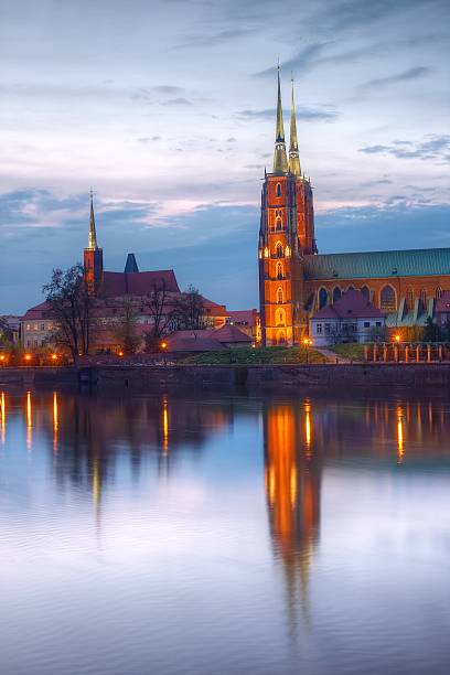 istock Cathedral Island in the evening Wroclaw, Poland 177810443