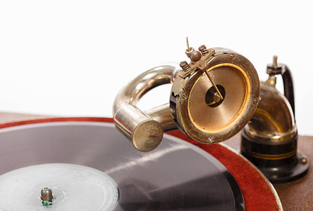 istock Retro gramophone with vinyl spinning 177812181