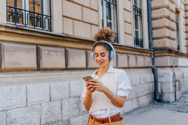 istock Woman using phone in the city 1778131902