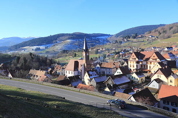 istock Village of Alsace 177816560
