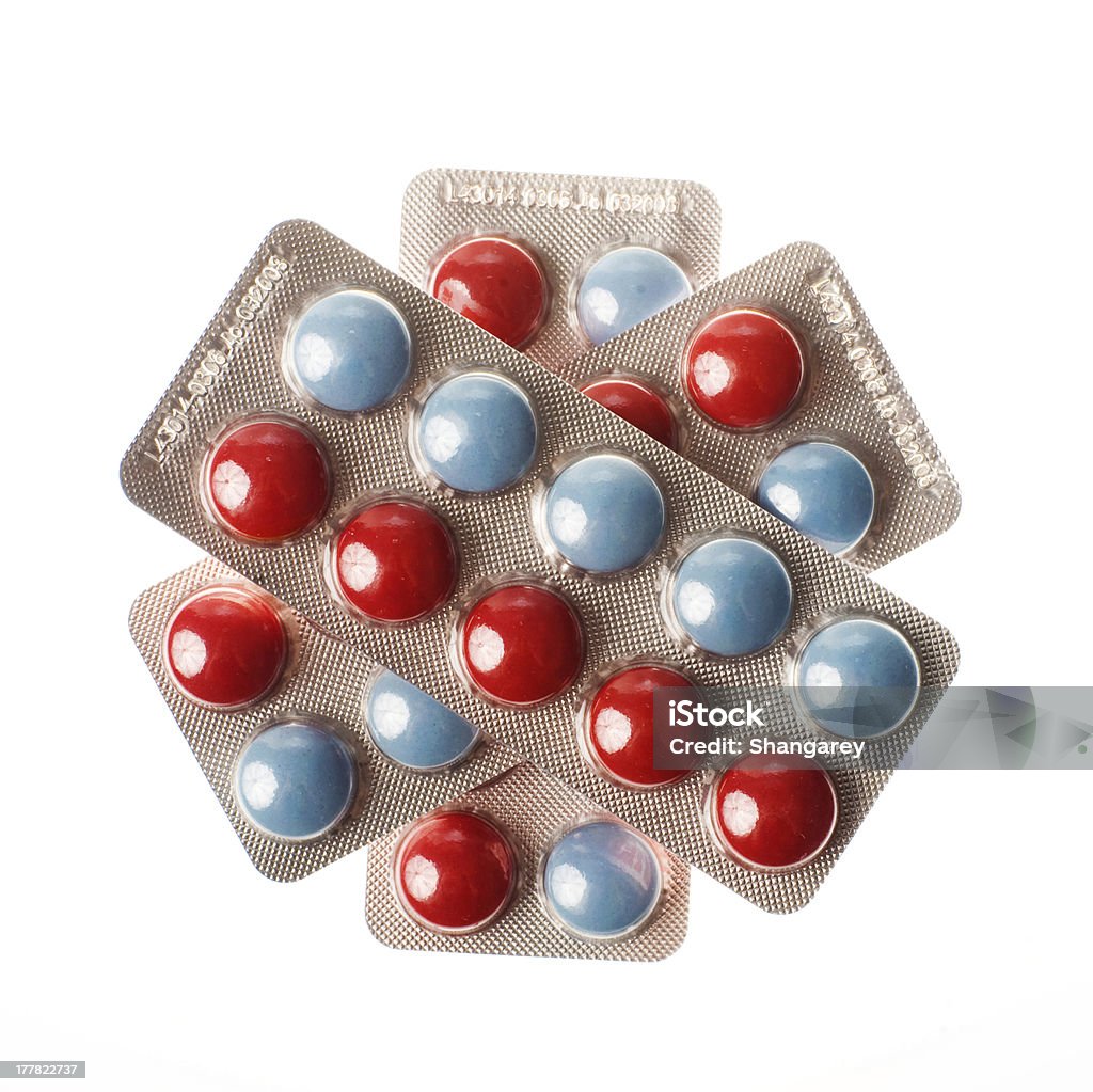 Pack de pilules rouges et bleues. concept de choix - Photo de Artificiel libre de droits