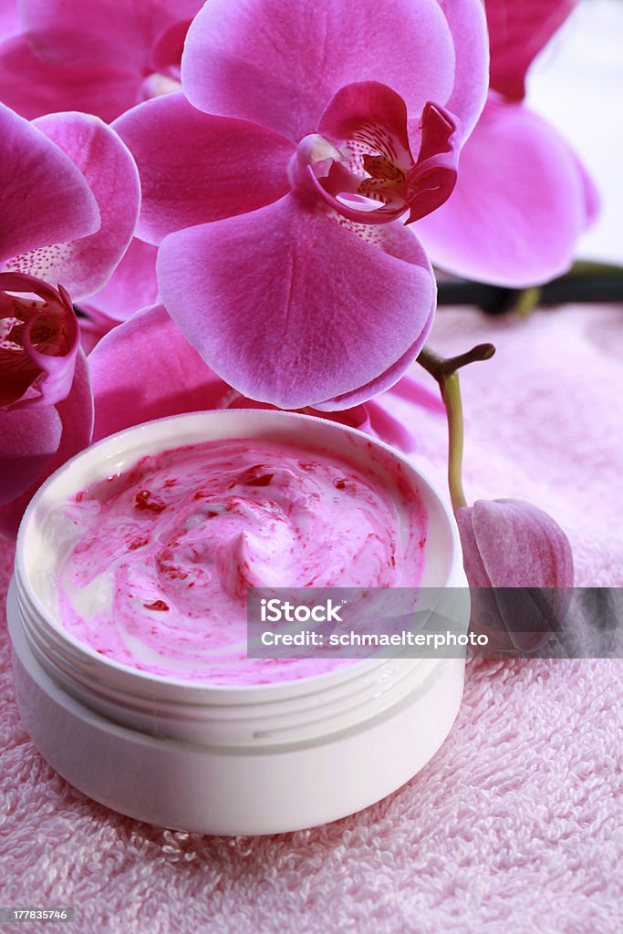 Maison baume de bien-être ROSE ORCHIDÉE - Photo de Baume à lèvres libre de droits