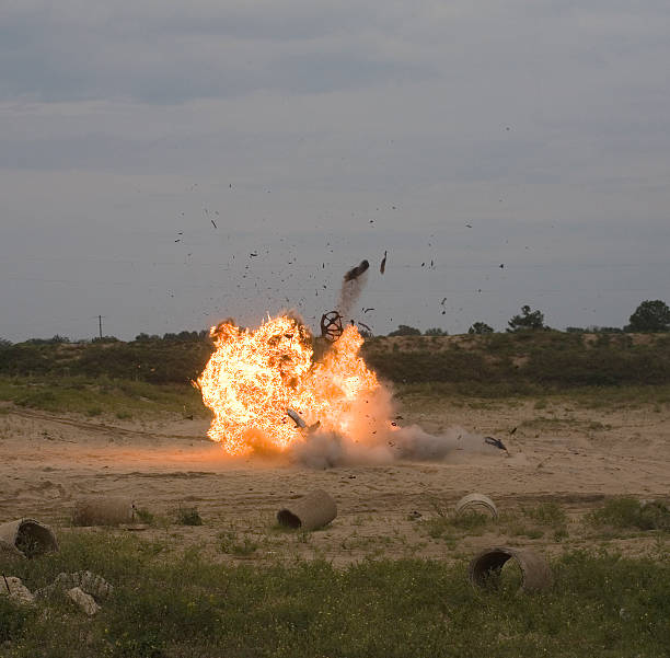 istock Moment of explosion 177836067