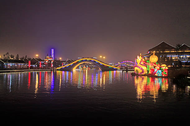 istock night scene of water park 177836620