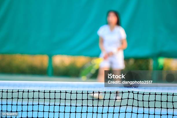 Cancha De Tenis Foto de stock y más banco de imágenes de Abierto - Abierto, Aire libre, Amarillo - Color