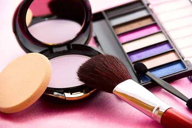 istock Pressed powder and eye shadow with makeup brushes 177844860