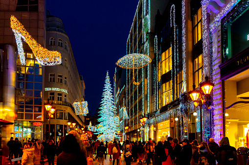 streetscape, decorated, Christmas, decorations,  Vörösmarty Square, Advent Fair, December 19, 2022, Budapest,