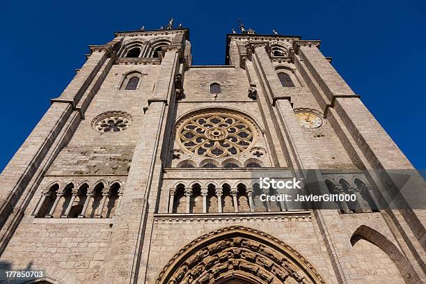 Catedral De De Blois Foto de stock y más banco de imágenes de Arquitectura - Arquitectura, Blois, Ciudad