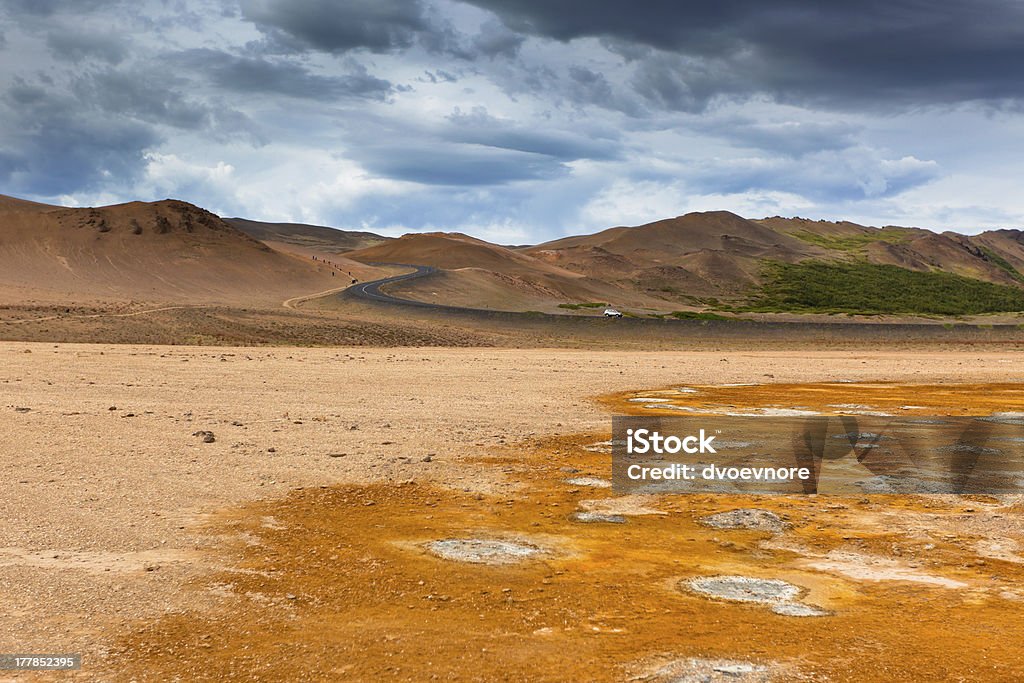 Namafjall, uma área com enxofre campos de energia geotérmica na Islândia - Royalty-free Ao Ar Livre Foto de stock