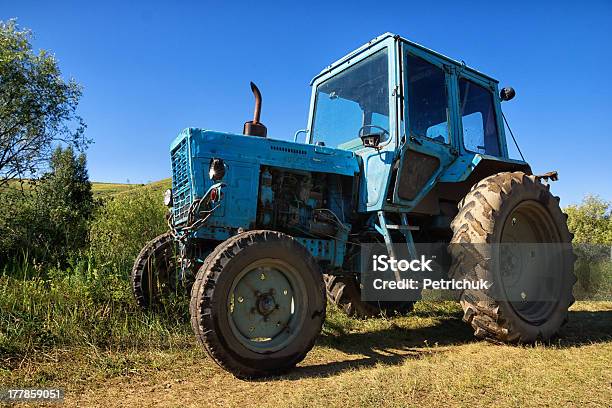 Landwirtschaft Traktor Rädern Stockfoto und mehr Bilder von Agrarbetrieb - Agrarbetrieb, Alt, Altertümlich