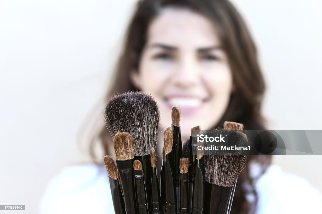 Pennelli da trucco - Foto stock royalty-free di Adulto