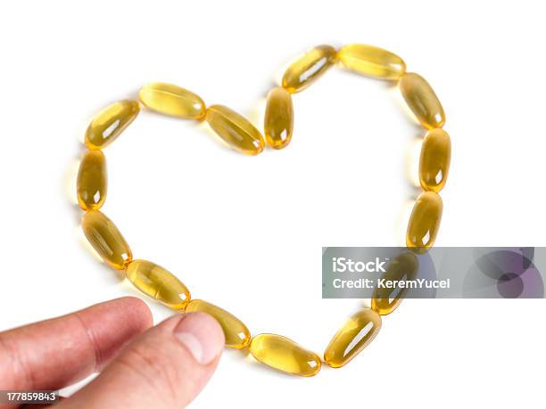 Estilo De Vida Saudável - Fotografias de stock e mais imagens de Amarelo - Amarelo, Comprimido, Cuidados de Saúde e Medicina