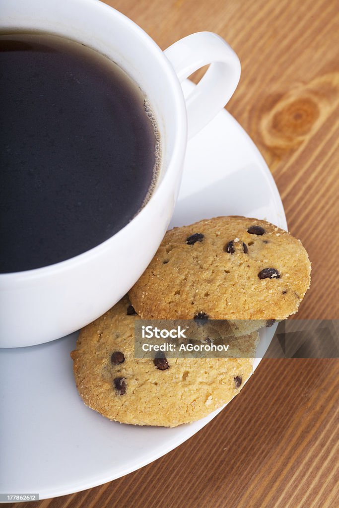 Caffè e biscotti - Foto stock royalty-free di Ambientazione tranquilla