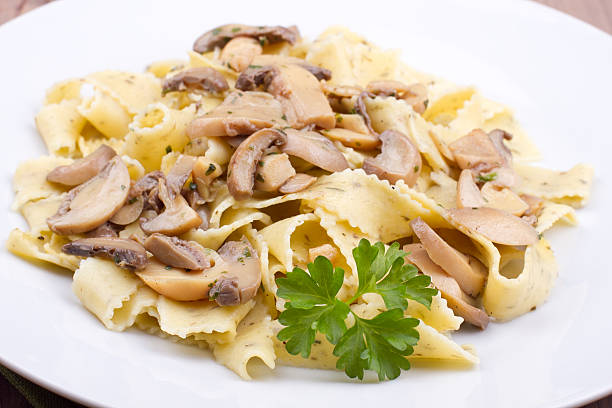 istock Close up pasta with mushrooms 177863592