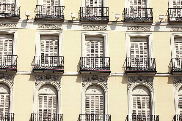 istock Mediterranean architecture in Spain. Old apartment building, Madrid. 177865572