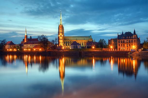 istock Cathedral Island in the evening Wroclaw, Poland 177867875