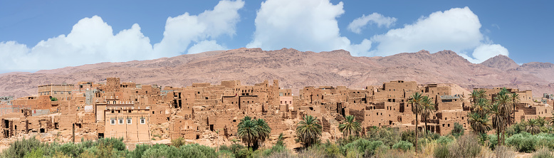 Tinghir, sometimes known as Tinerhir, is a city in Morocco, nestled in the High Atlas Mountains. It's known for its scenic beauty, with lush green oases and the Todgha Gorge