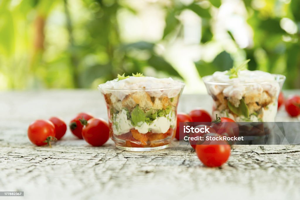 Salade fraîche avec Tomate cerise - Photo de Aliment libre de droits