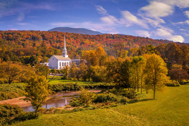 istock Stowe and Church at Autumn 1778918979
