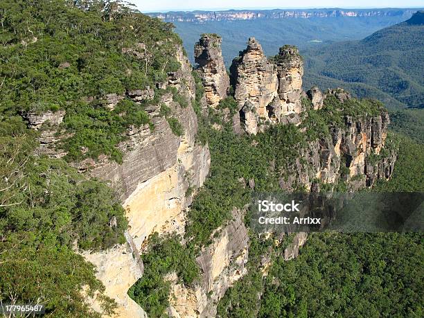 The Three Sisters Stock Photo - Download Image Now - Adventure, Australia, Blue