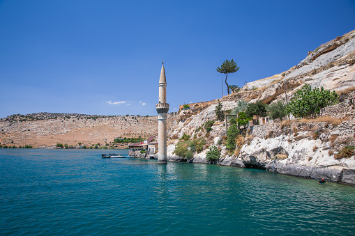 Sunken Town, Sunken Mosque in Halfeti. Sanliurfa - Turkey