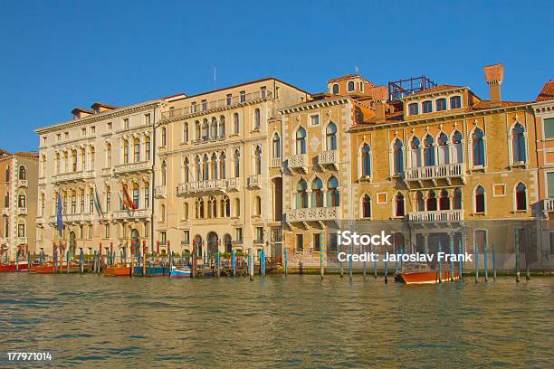 Gran Canal En Venecia Foto de stock y más banco de imágenes de Aire libre - Aire libre, Arquitectura, Arquitectura exterior