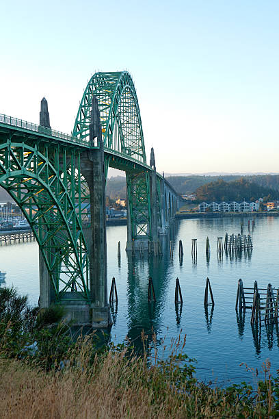 istock Yaquina Bay Bridge in Newport, OR 177973899