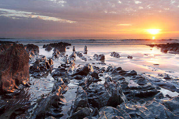 tramonto woolacombe costa nord devon - woolacombe foto e immagini stock