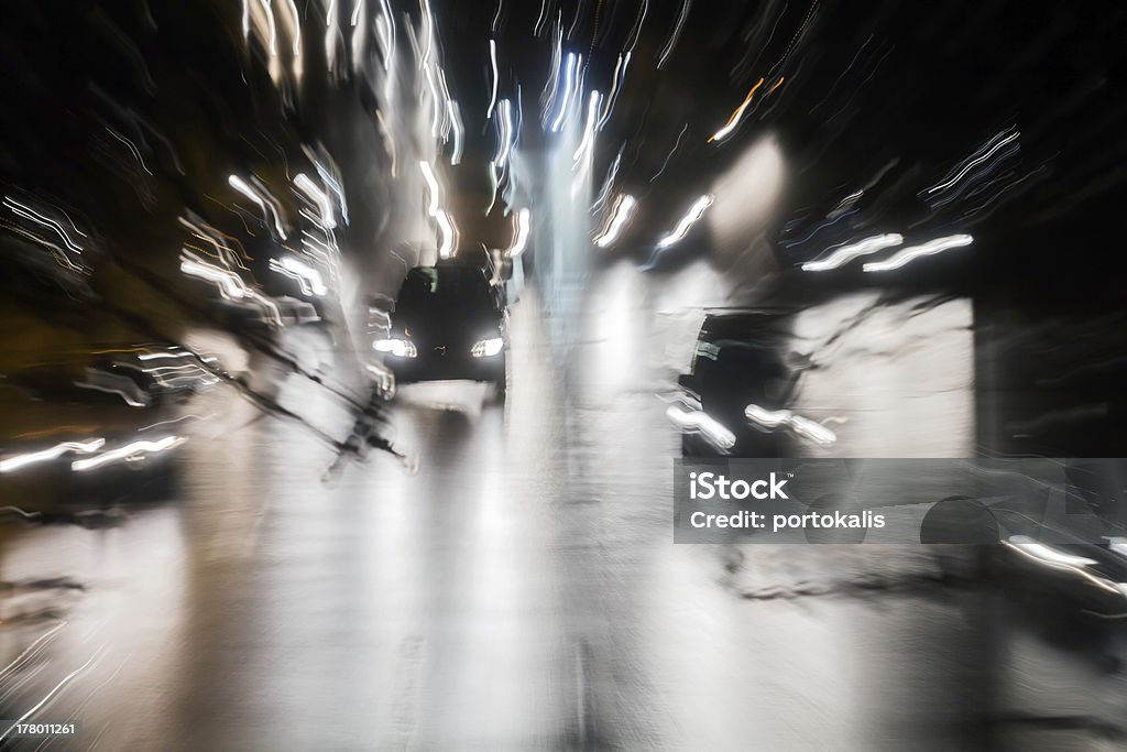 Voitures en mouvement, de nuit - Photo de Bleu libre de droits