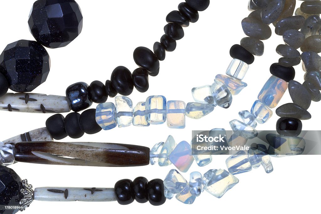 Cadenas de transparente, negra y piedras bugles ósea - Foto de stock de Abalorio libre de derechos
