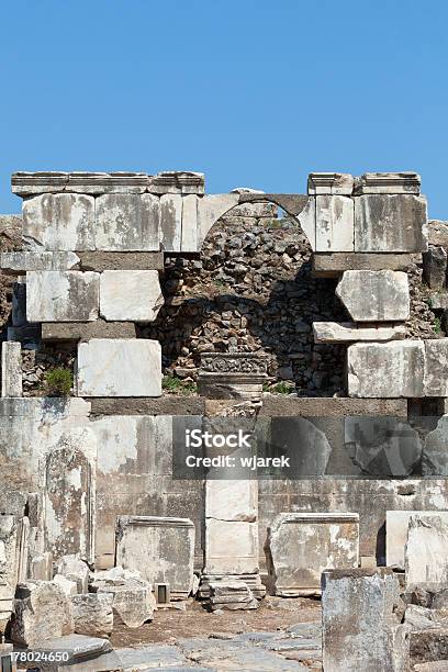 Éfeso Foto de stock y más banco de imágenes de Anatolia - Anatolia, Anfiteatro, Antiguo