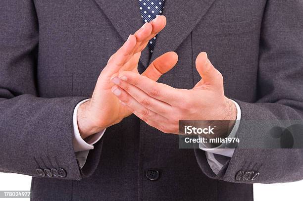 Бизнесмен Хлопать В Ладоши Его Руки — стоковые фотографии и другие картинки Аплодировать - Аплодировать, Бизнес, Бизнесмен